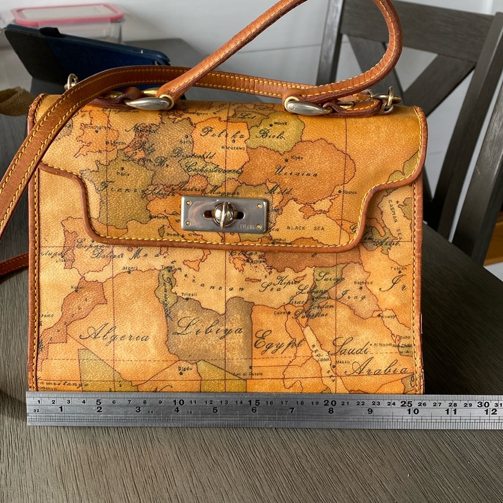 Vintage Alviero Martini Kelly bag.